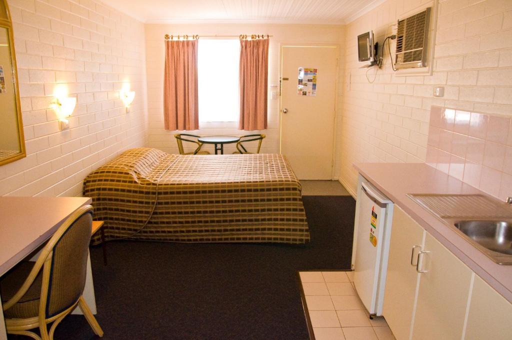 White Gum Motel Alice Springs Pokoj fotografie