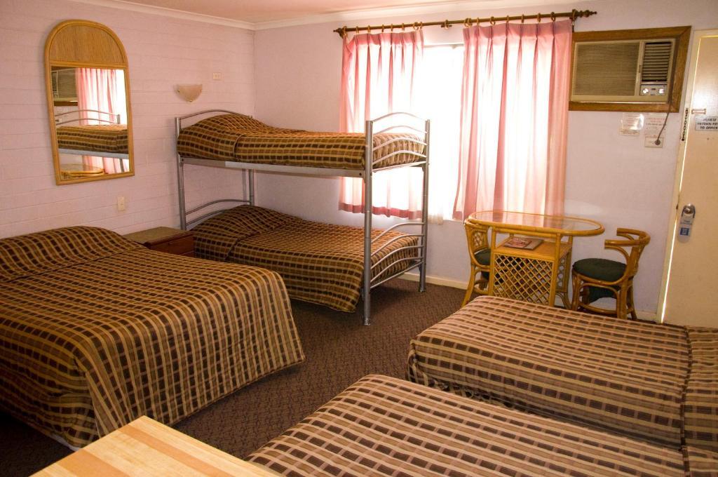 White Gum Motel Alice Springs Pokoj fotografie